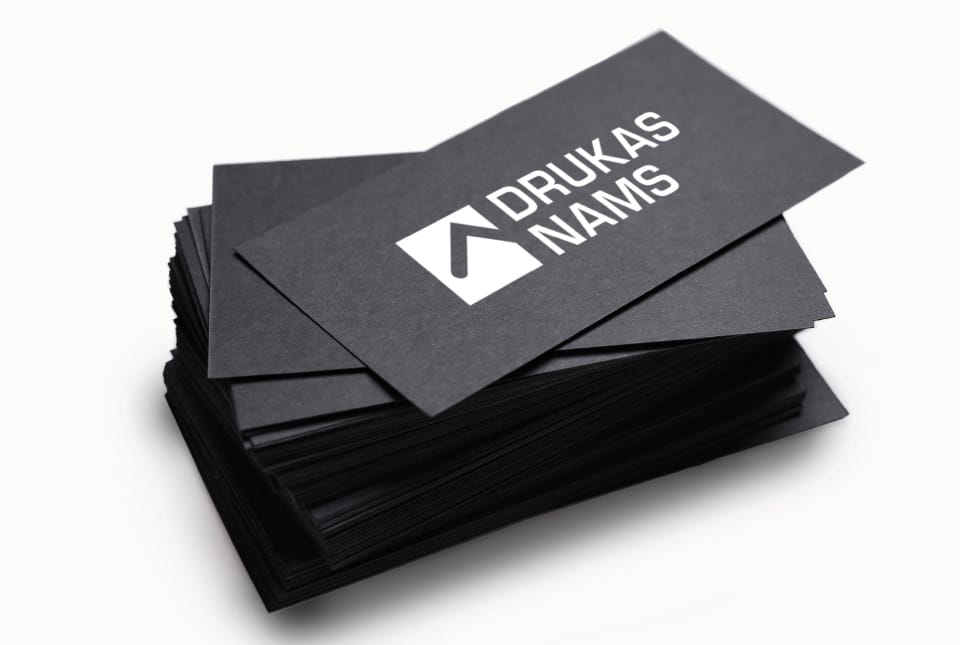 DN_melnas_vizitkartes