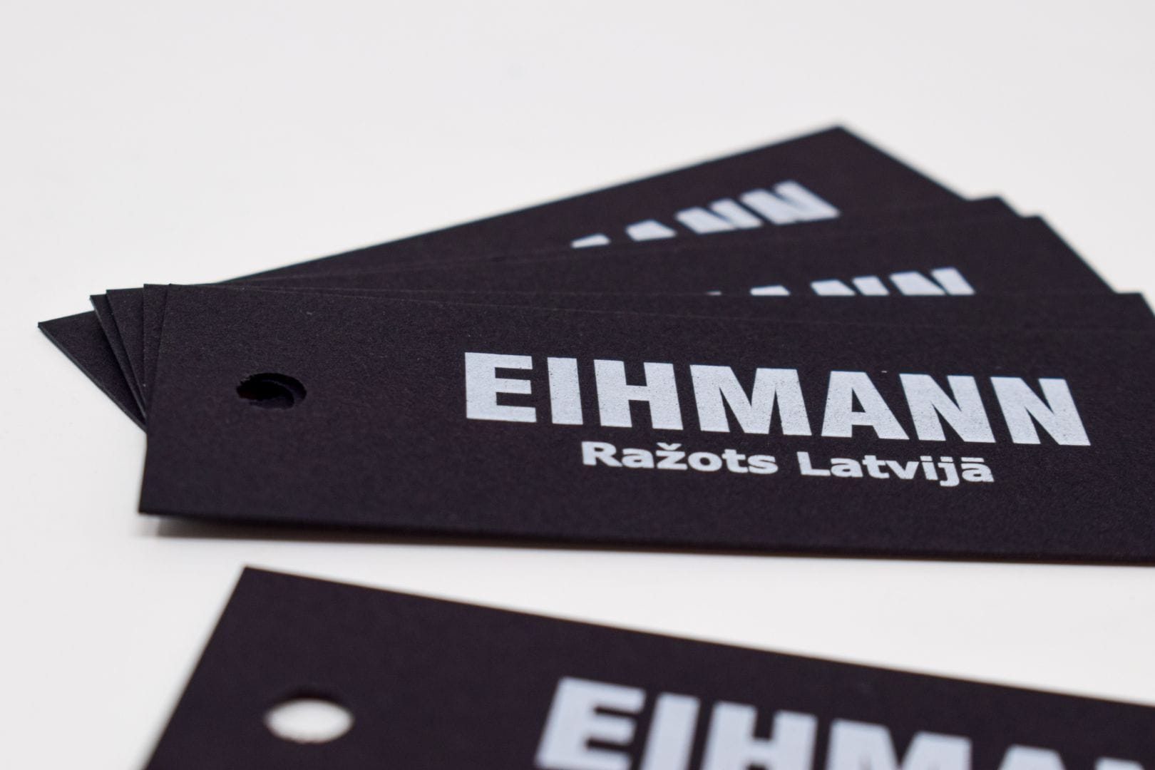 large_1836258936ec488c610b