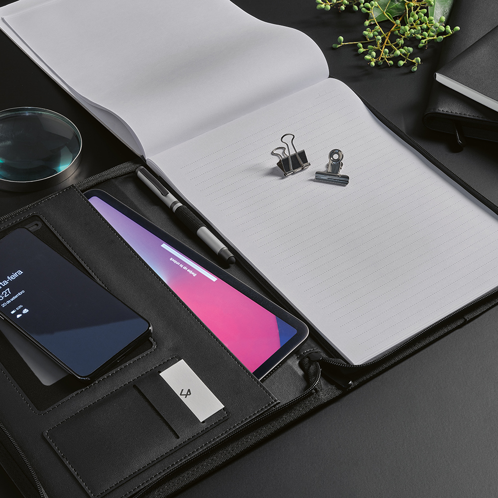 Stacked from 3 images. Method=B (R=8,S=4)