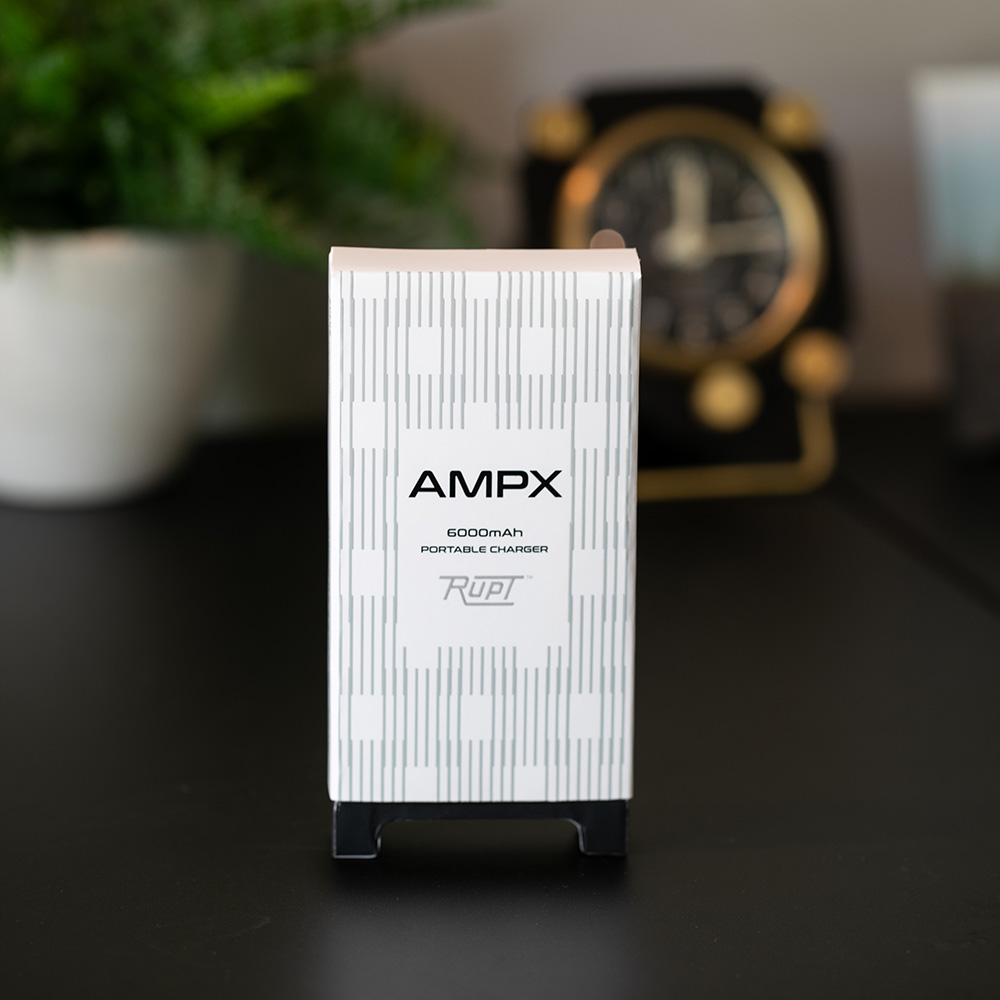 APW002-box