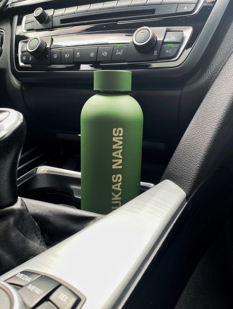 Instagram post from drukasnams. This post is in position 15.