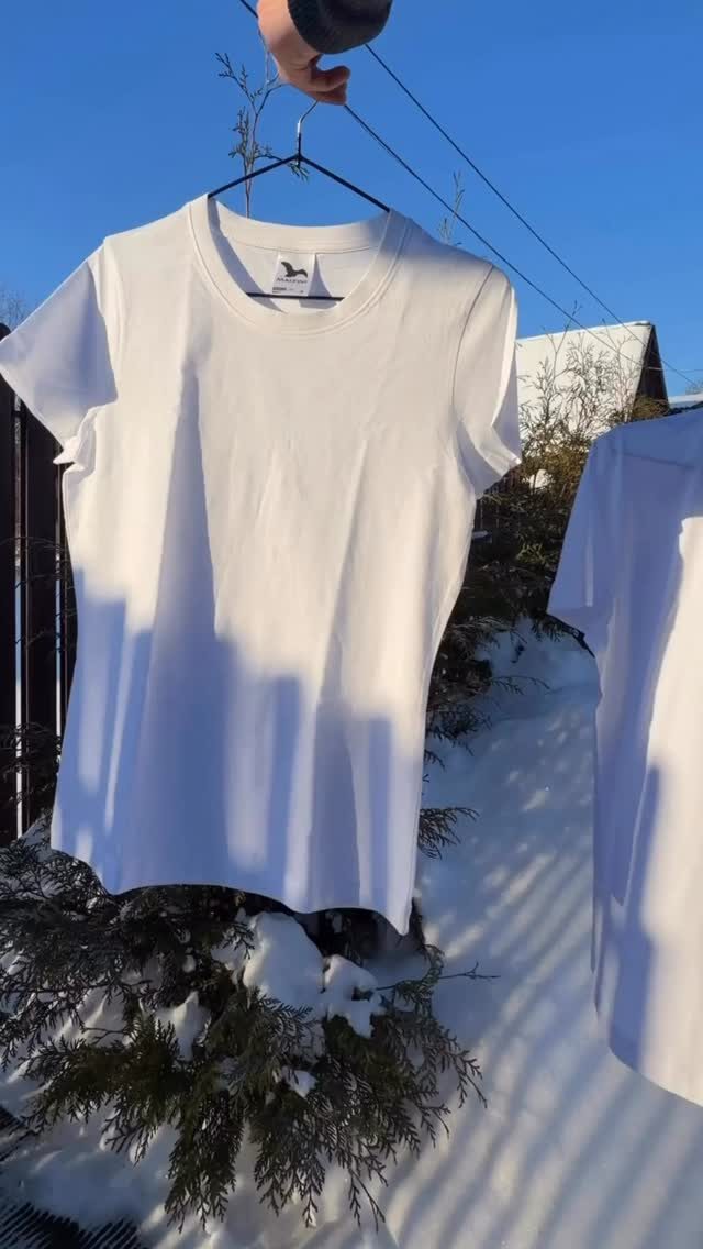 Instagram post from drukasnams. This post is in position 7.